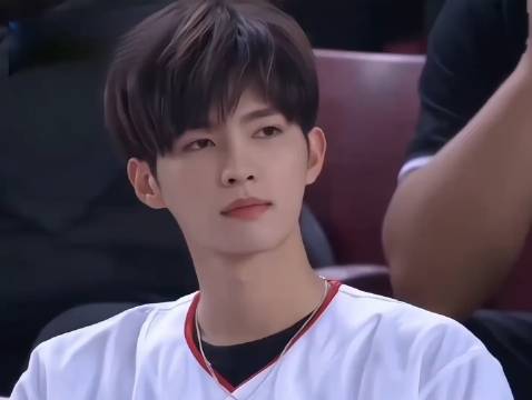 原来男生择偶门槛高，审美标准也格外严苛