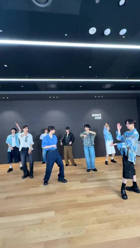 陈哲远被P图后同框不怯场，笨拙真实更圈粉