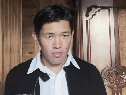 我与兄弟们胸怀壮志，共赴之约