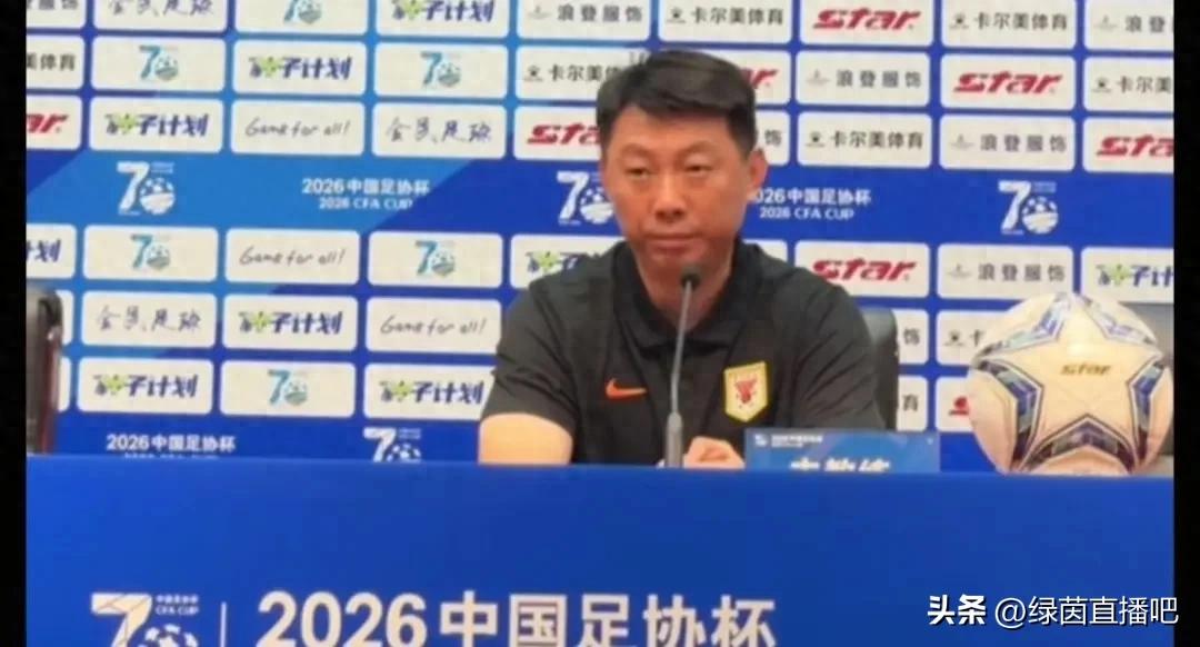 0比3不是偶然：泰山主场崩盘，唐田把锅背对了