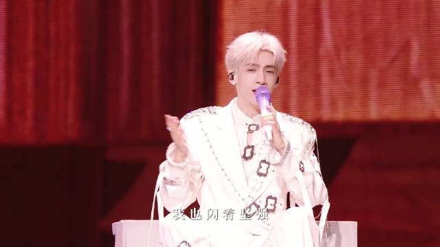 罗云熙演唱小小的我，细腻歌声传递温柔力量