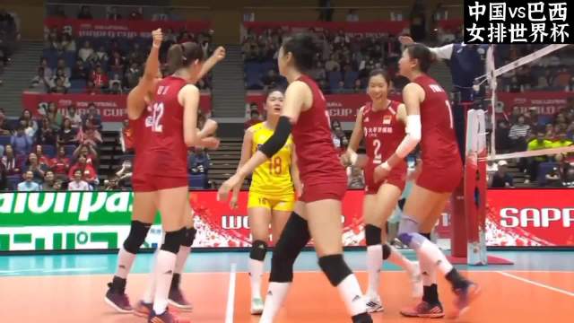 女排精神重现，朱婷重扣王梦洁背垫关键反击