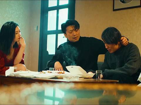 警方按线索绘出画像，全城布控追捕罪犯