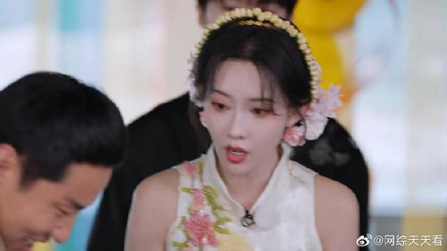孟子义抓鳗鱼太猛了 徐志胜都被吓一跳：说好的温柔呢！