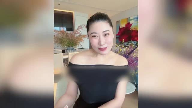 谢贤前女友回应长得丑：没谢霆锋妈妈漂亮但40岁还能迷倒一大片 CoCo