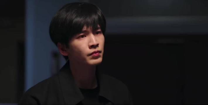 偏激的妈，懦弱的爸 早逝的哥哥和破碎的他 张凌赫 | 赵今麦