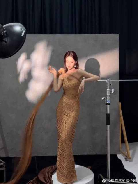 独特设计我能理解，但这件真的违和感满满，白白浪费沈梦辰这么好的条件