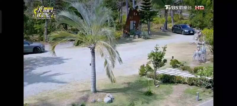 就喜欢看哥上综艺，听他娓娓聊天，还有那感染力满满的魔性笑声，超爱！