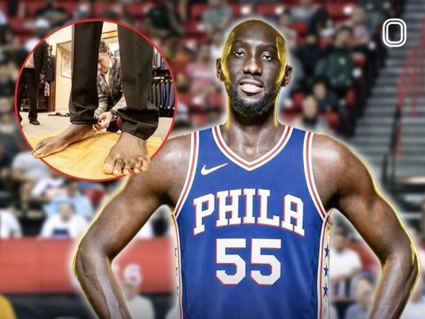 76人巨人法尔有多恐怖？鞋码为56码 与奥尼尔并列NBA历史最大