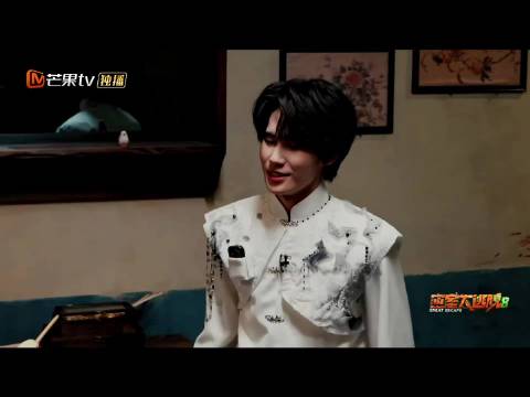 张真源跳十种舞获线索，挑战肚皮舞