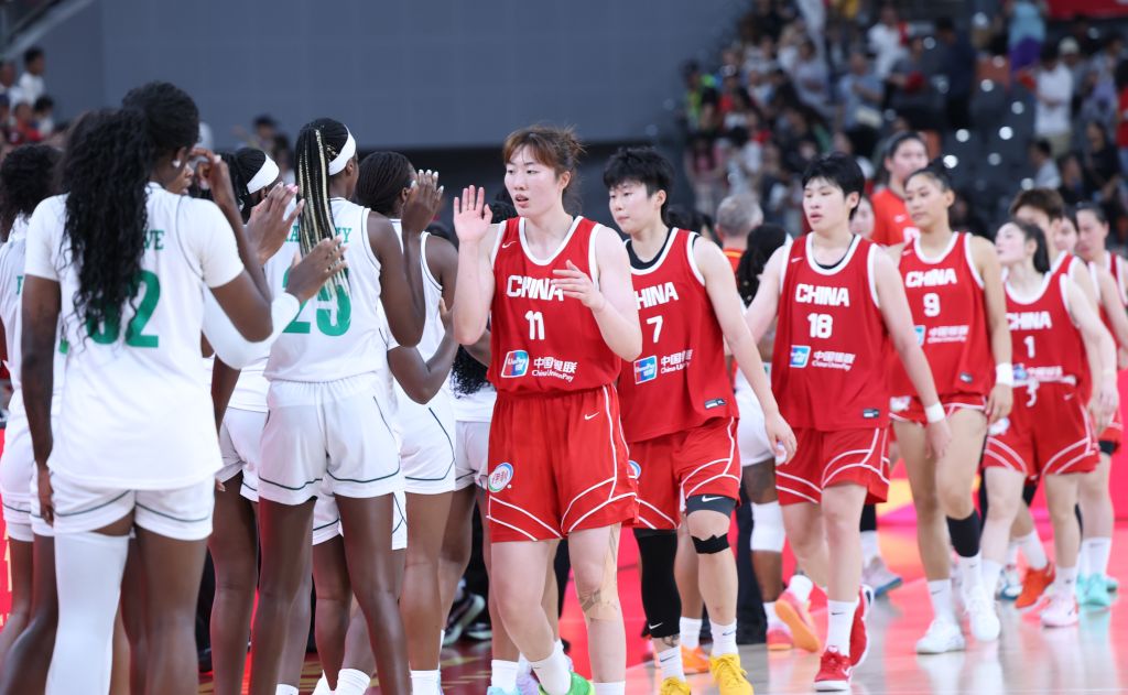 女篮世界杯与亚运会仅隔6天，中国篮协91.67%阵容重合如何衔接？