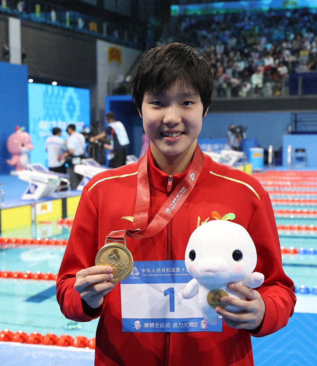 亚运游泳新面孔！于子迪不到14岁入选，女队所有项目全部报上！