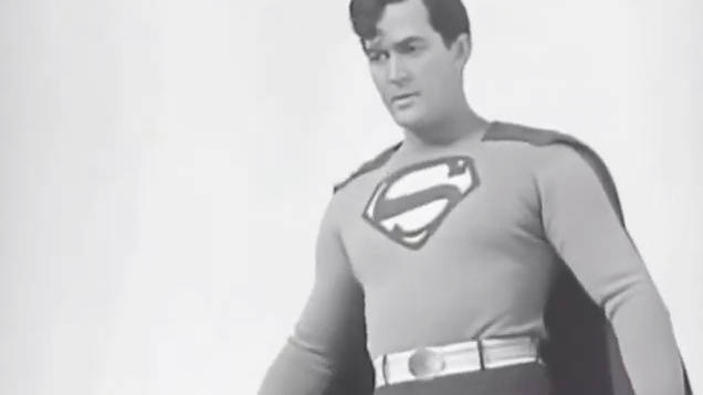 1948年超人动画手工绘制，风格优于现代CGI