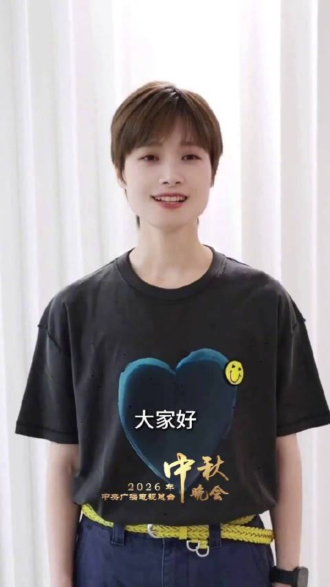 李宇春邀你晒出你的故事