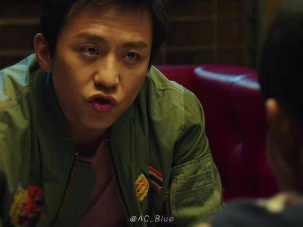 “声量收敛，气场升腾” 韩寒