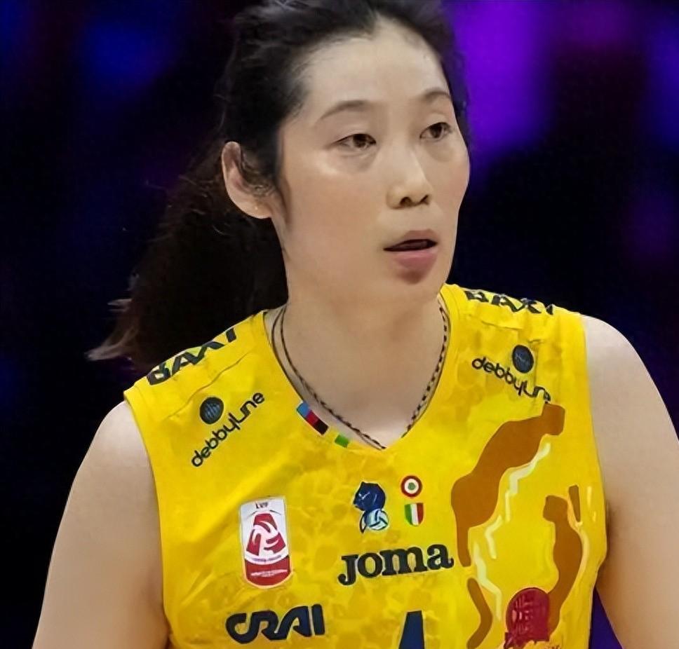 女排输泰国朱婷再上热搜，她已明确拒绝回国家队，别再指望她了