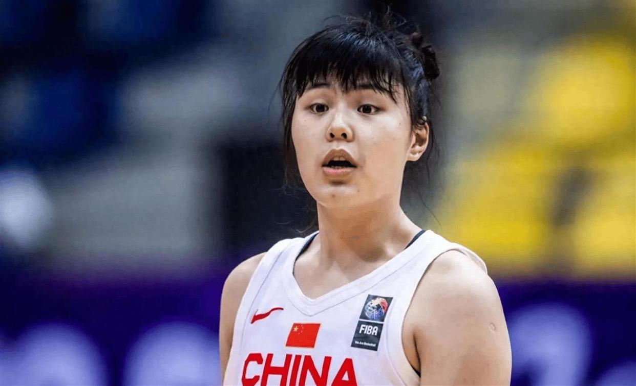 真相大白！李月汝护照不见的原因揭晓，这就是被夸上天的美国公共服务系统