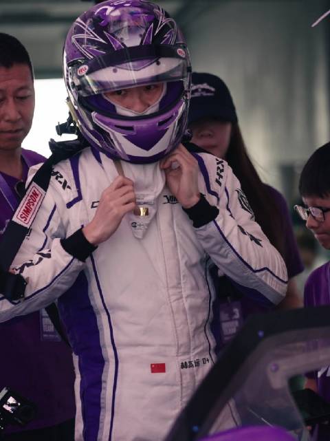 当乒乓球冠军走进飘移赛场会是什么样子？