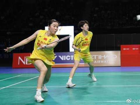 大师赛：女双四强国羽半壁江山！贾一凡/张殊贤2-0横扫世界第13