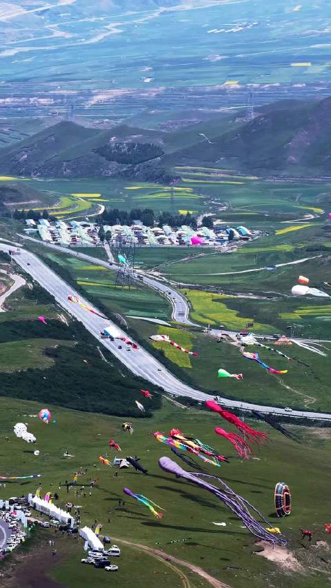 利川齐岳山避暑秘境，18℃山风繁星篝火