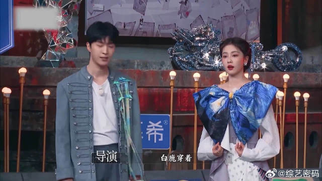 白鹿自我介绍这段，谁注意到范丞丞的眼神，难怪全网磕他俩丨奔跑