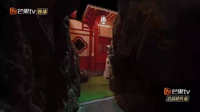 张真源毕生胆量上交一秒，彭昱畅称其成长
