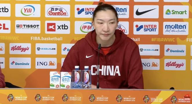 中国女篮明日凌晨对阵意大利，张子宇状态不佳能否爆发