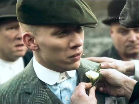 最近迷上浴血黑帮托马斯谢尔比得救赎
