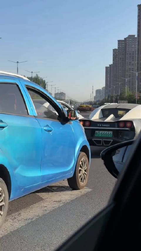 布加迪微聋