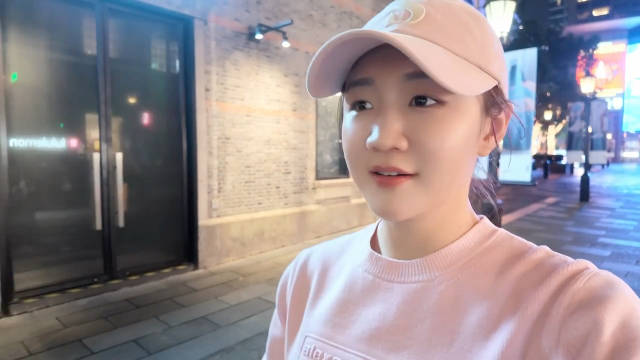 宝宝上海逛吃的vlog来啦，好漂亮好可爱