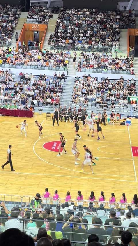 人到球到！徐杰！