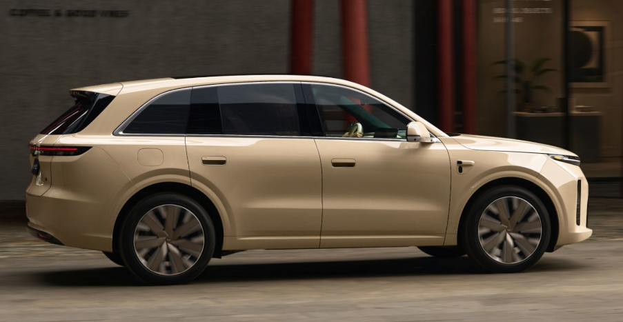30万内增程中大型SUV：理想L6、问界M7等车型谁更胜任全家远行