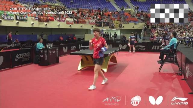 王曼昱3-2险胜陈梦，平昌亚锦赛女单晋级四强