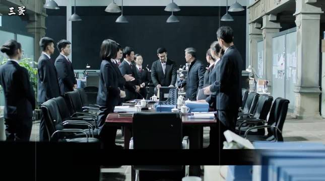 侯亮平任反贪局长首日，下属处处针对