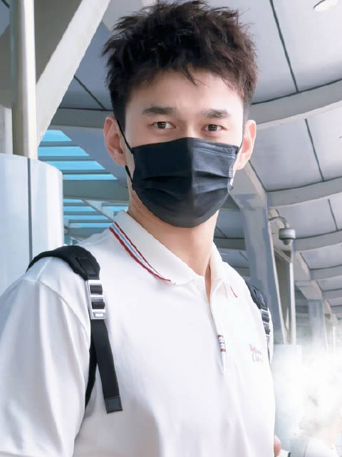 20260909 HGH到达 好久不见 又帅了