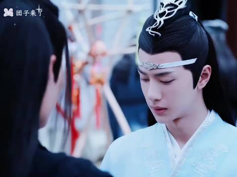 蓝忘机把阿宛当继承人培养，蓝愿蓝思追，都是对魏无羡的思念 Cr logo