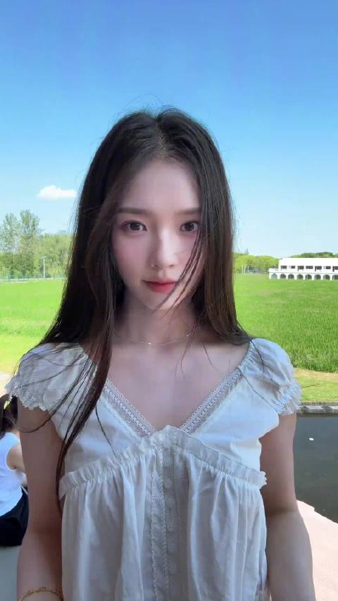素衣淡颜太绝了，天菜级别