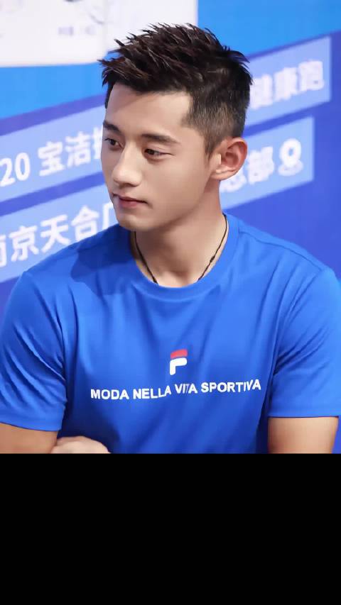 那场感动全网的赠房，竟是一场国乒人情局 王楠夫妇 国乒 乒乓球 张继科