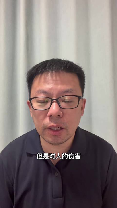 阿尔卡拉斯淘汰，辛纳退赛，网坛双子星时代动摇