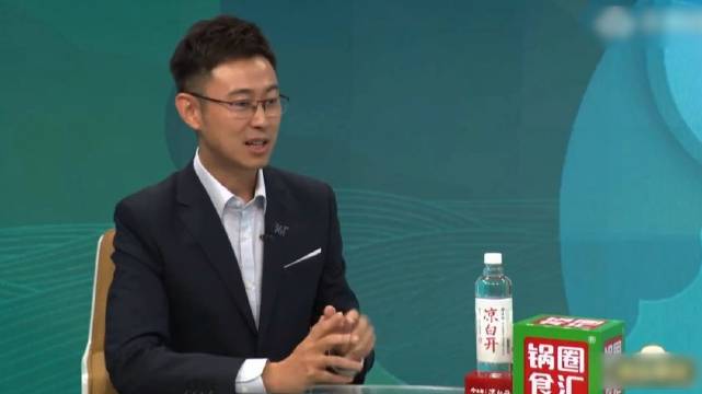 孙颖莎精神，万般坎坷淬炼风骨，满腔热忱心系家国