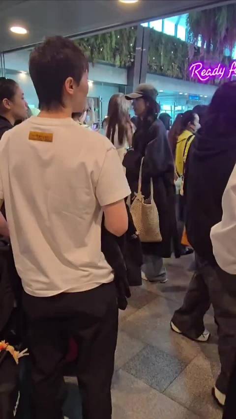 王曼昱和徐奕好欢乐，令人羡慕的友谊