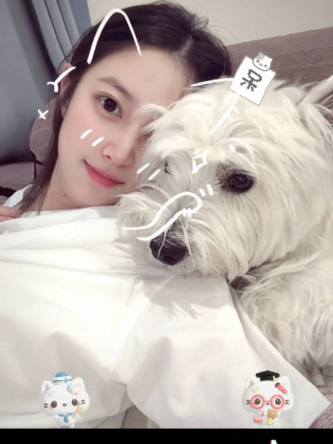 粉丝疯狂表白陈钰琪，称呼甜美可爱如宝宝