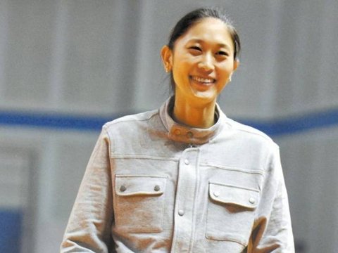 惨败法国，止步8强，宫鲁鸣下课？女篮新帅3选1,杜锋被推荐