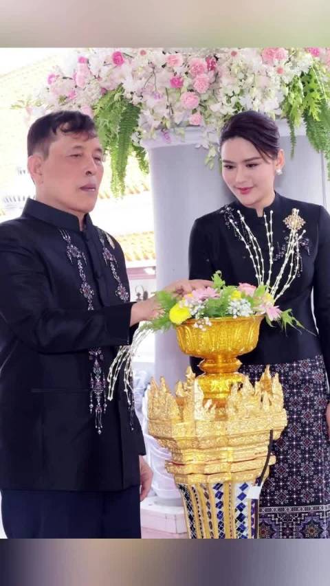 泰王穿黑色情侣装陪欧拉弄庆祝34岁生日 受宠程度仅次于苏提达王后！ 泰国王室