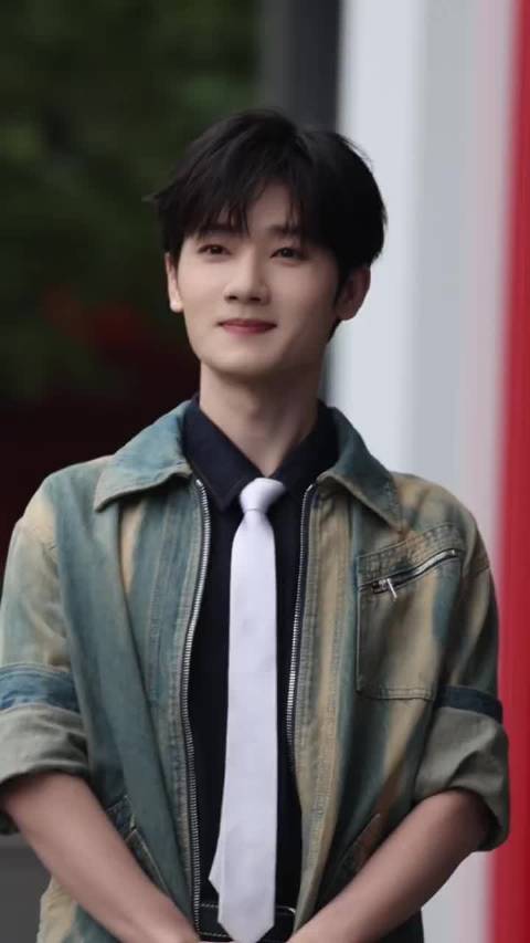 小猫还是小狗 我有点摇摆不定了！