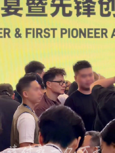 你的生活我的梦 我的袜子全是洞段奕宏