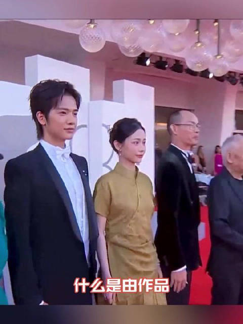 凭作品站上国际舞台 怎么不算意气风发
