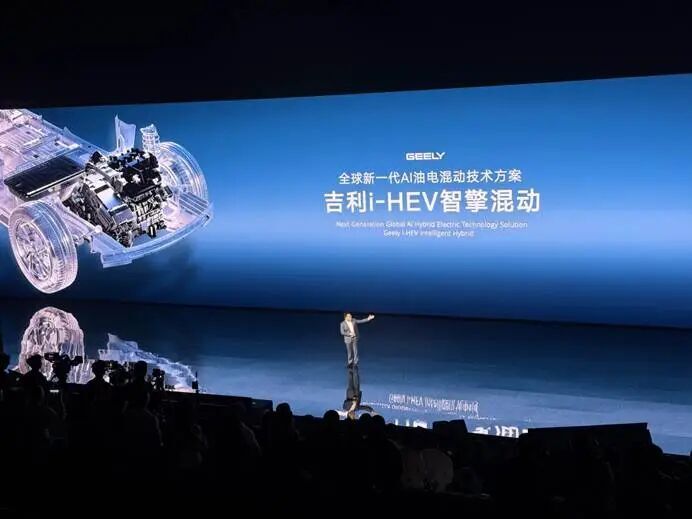 HEV集体加码，日系丢定价权，中国品牌窗口期剩多久？