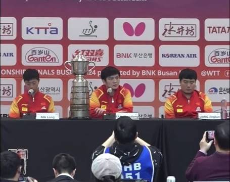 除了全力争取胜利之外还有尊重规则尊重对手/樊振东