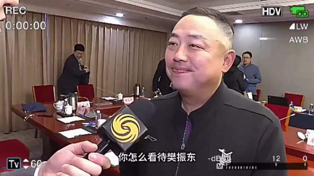 刘国梁夸樊振东近一分钟，可樊振东背后受的委屈又有谁知道！樊振东